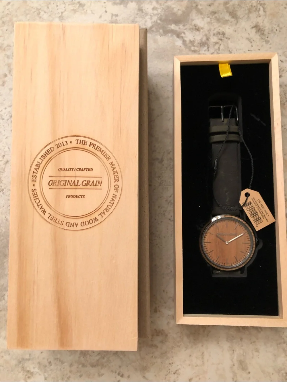 Men's Black Leather and Wood Watch - Brown Dial